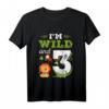 Kinder Wild an Three - Sohn Tochter 3 Jahre Geburtstags T-Shirt mit Tiermotiven und Spruch für den 3. Geburtstag