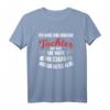 Ich Habe Eine Hübsche Tochter Eine Waffe Und Ein Gutes Alibi - Lustiges Vatertag T-Shirt für Familiengeschenke und besondere Anlässe