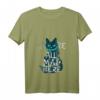 Lustiges Katzen T-Shirt 'We are all mad here' mit V-Ausschnitt – Perfekt für Halloween, Weihnachten & als Geschenk für Katzenliebhaber