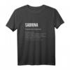 Vorname Definition Lustiges Namensgeschenk Sabrina T-Shirt – Witziges Geschenk für Ehefrau, Freundin & Mutter zum Geburtstag, Weihnachten & Namenstag