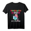 Kinder Kindergarten 2021 Ich Komme! Delfin Meerjungfrau T-Shirt – Lustiges Geschenk zum ersten Kindergartentag & Geburtstag für Jungen & Mädchen
