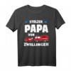 Papa von Zwillingen Feuerwehr Vater Geschenk T-Shirt – Persönliches Familienmotiv für Zwillingsväter und Feuerwehrfans