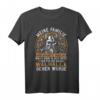 Wikinger T-Shirt: Meine Familie Wird Beschützt durch Odins Macht & Vater - Für Mittelalter- und Mythologie-Fans