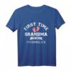 Erstmalige Oma 2023 Wunsch Glück T-Shirt – Persönliches Geschenk zur Schwangerschaftsankündigung & Geburt