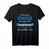 Zwillingsbruder von einer super tollen Zwillingsschwester T-Shirt – Lustiges Geschenk für Zwillinge zu Geburtstag & Weihnachten